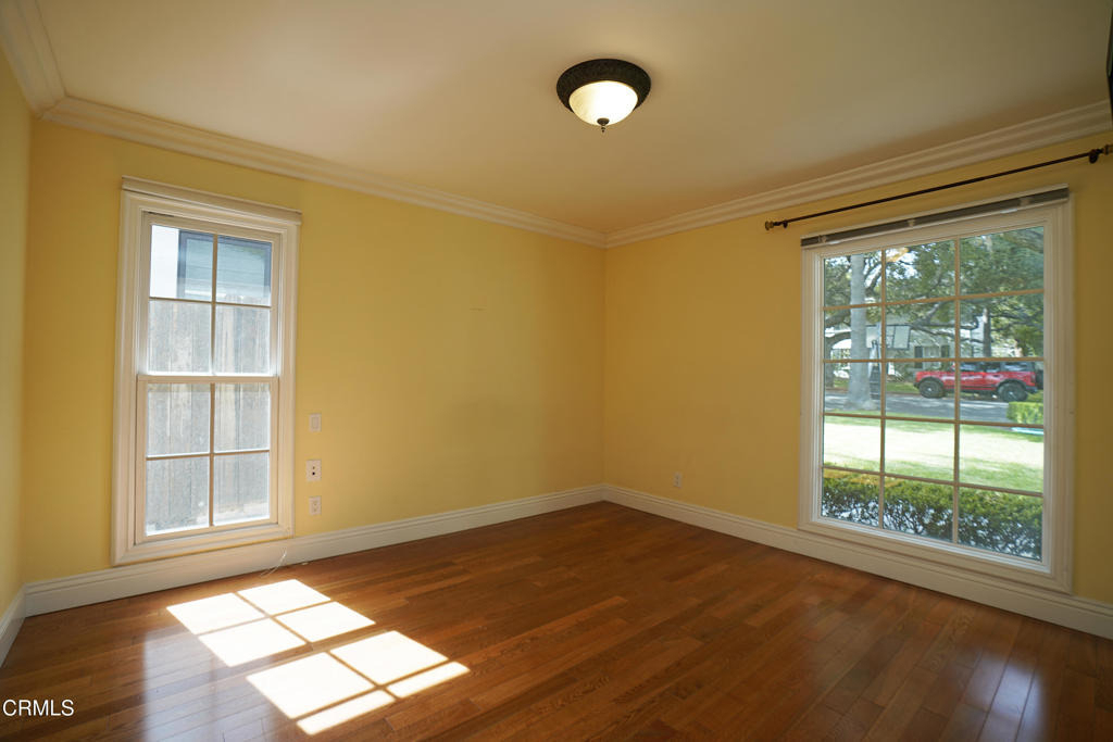 2340 Brigden Road - Photo 9
