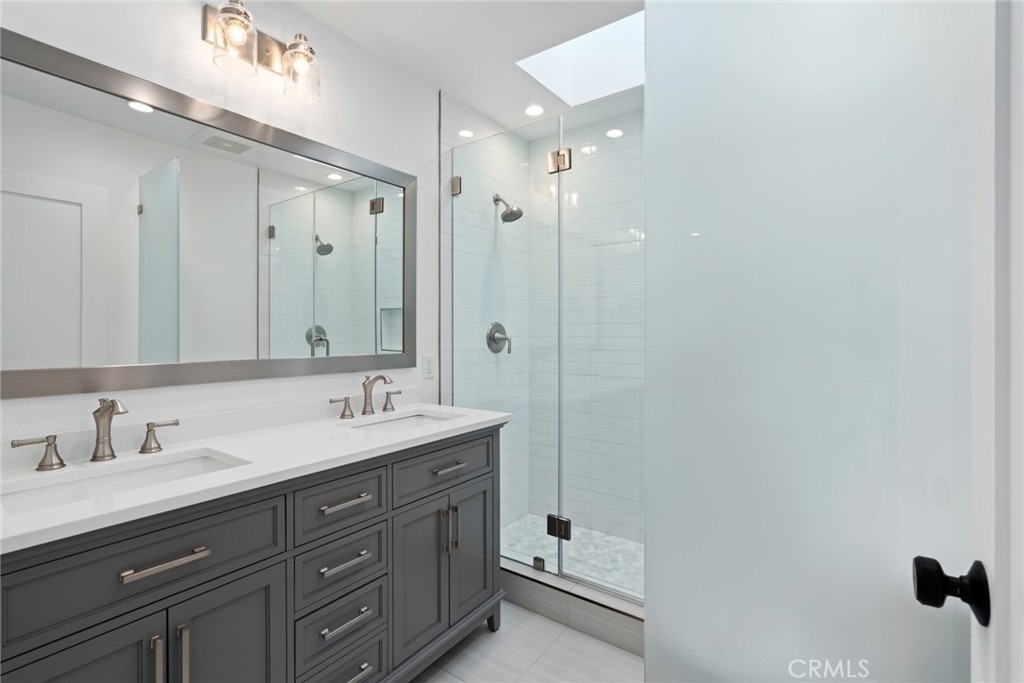 946 Avenida Presidio - Photo 19