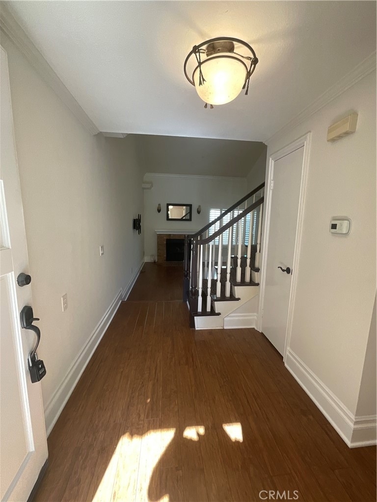 543 Victoria Street - Photo 8