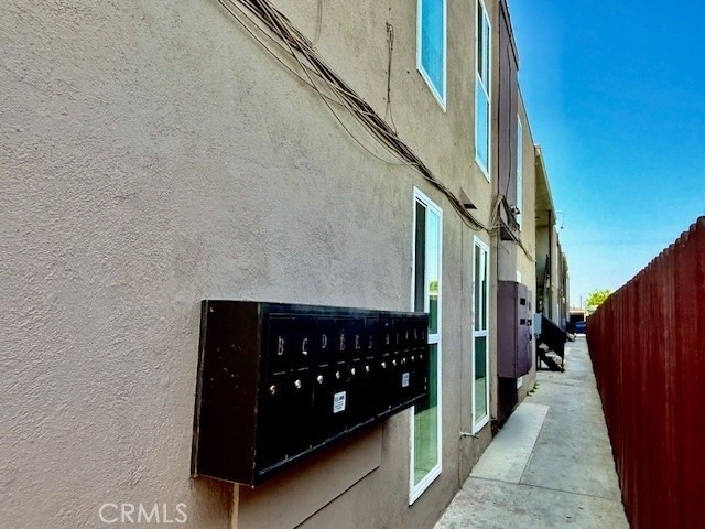 815 N Rose - Photo 5