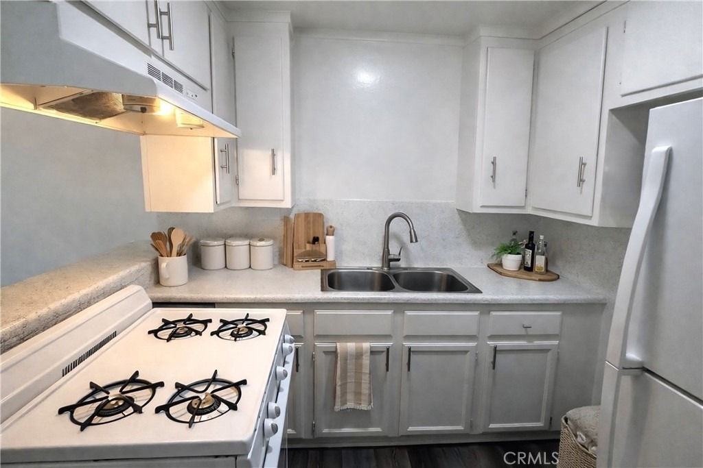 12425 Harris - Photo 2