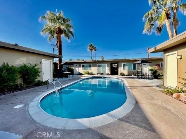 45521 Sunset Lane - Photo 0