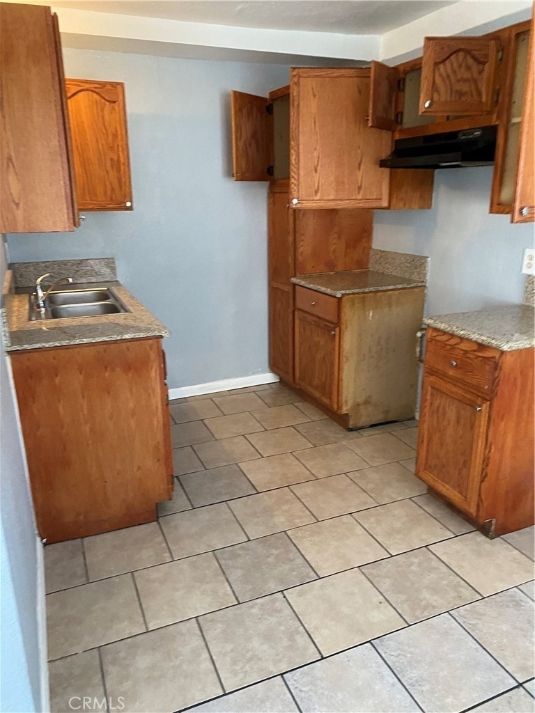 170 E Olive - Photo 3