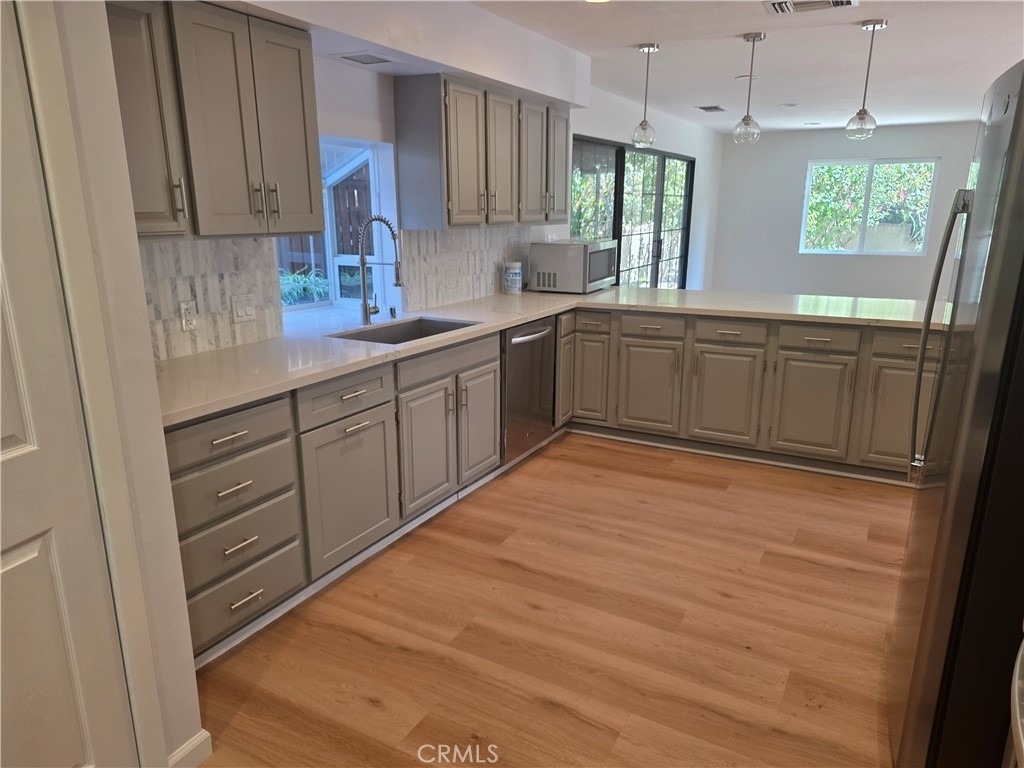 3255 Henrietta - Photo 14