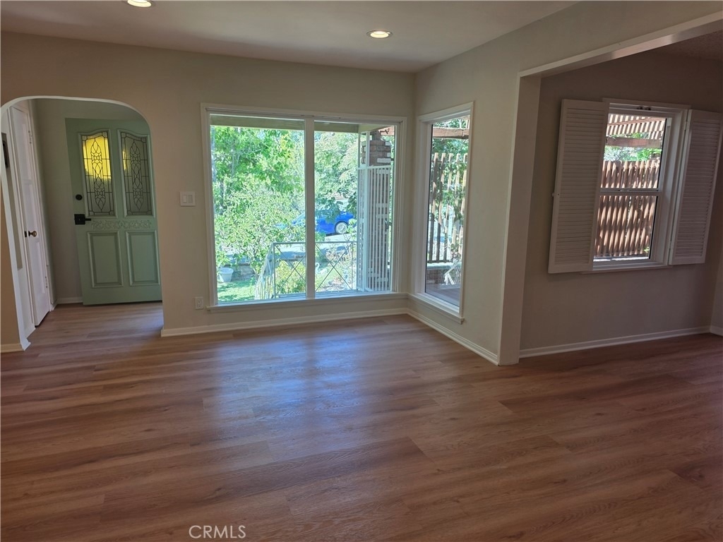3255 Henrietta - Photo 2