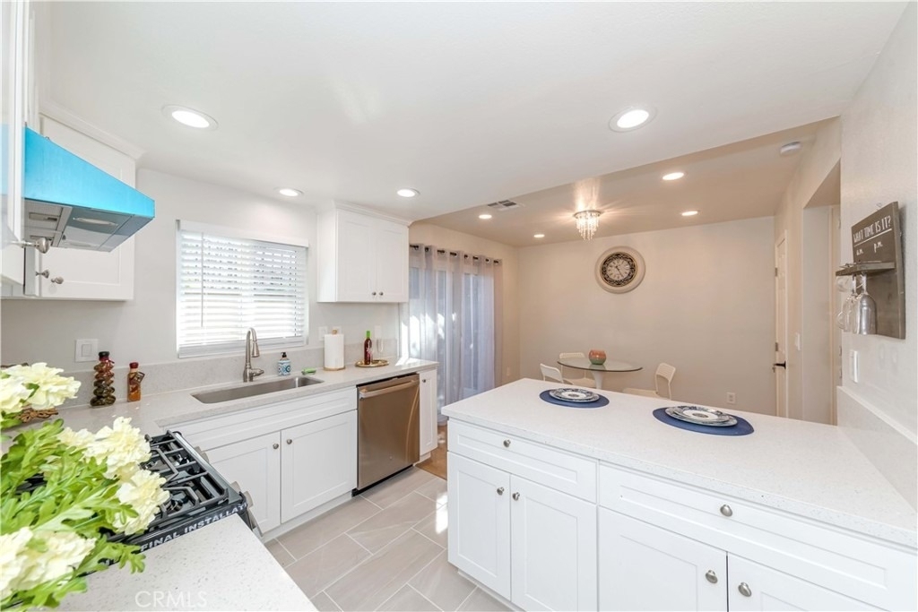 918 Huntington Dr - Photo 8