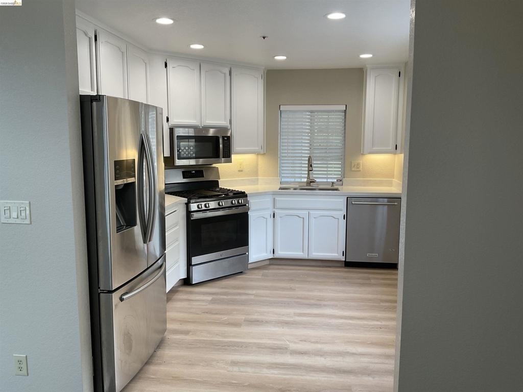 1020 Bellflower Street - Photo 1
