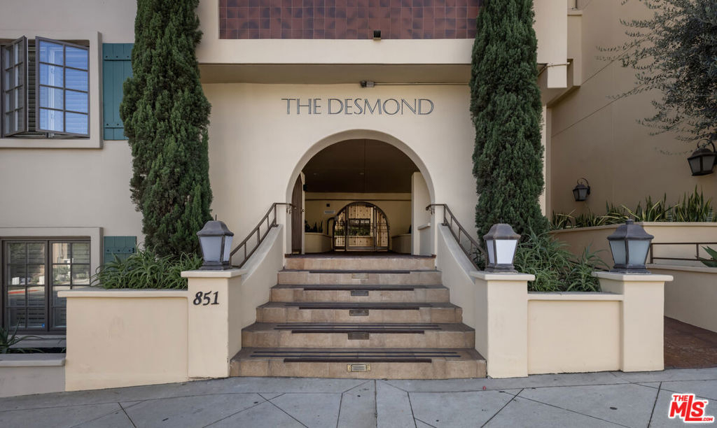 851 N San Vicente Boulevard - Photo 28