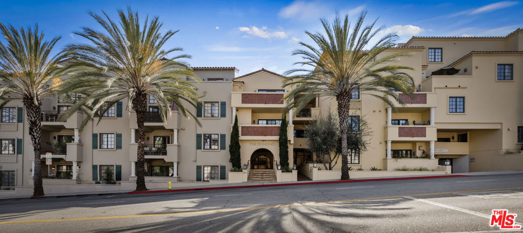 851 N San Vicente Boulevard - Photo 29