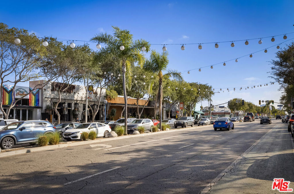 851 N San Vicente Boulevard - Photo 30