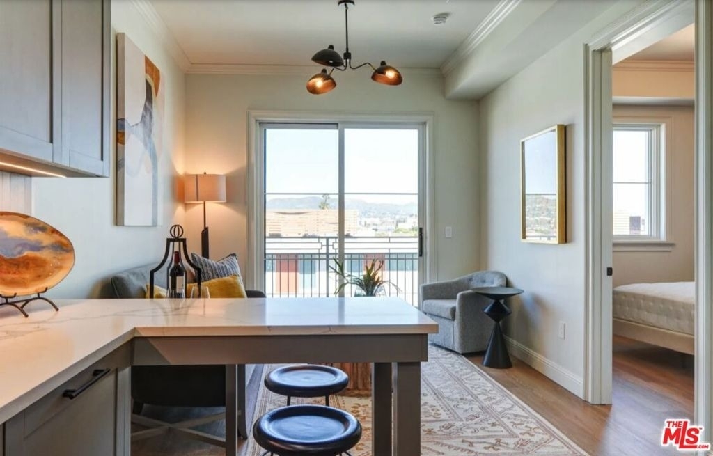 5768 W 3rd Street - Photo 5