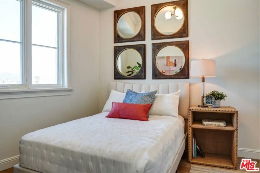 5768 W 3rd Street - Photo 7