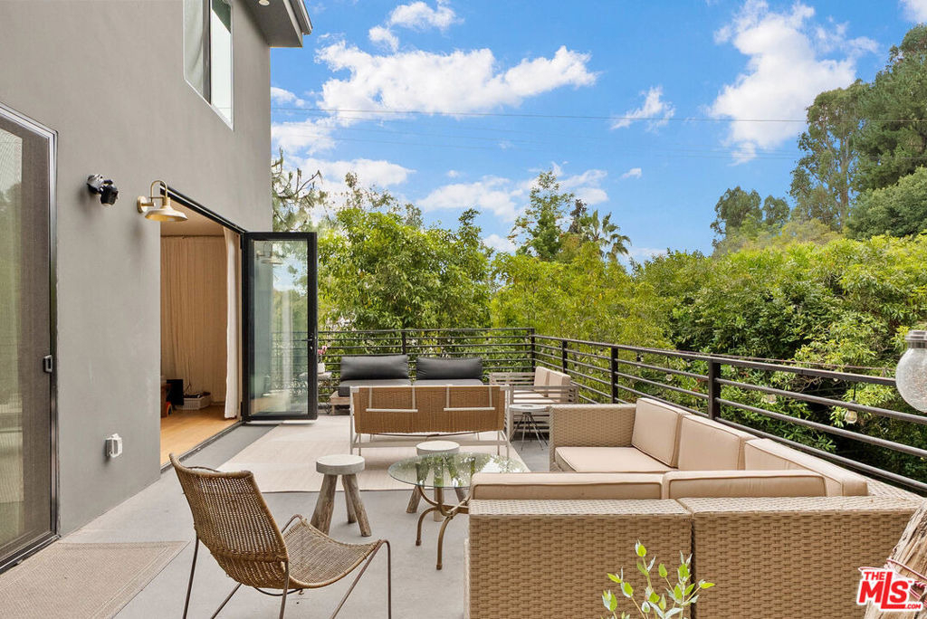 12220 Benmore Terrace - Photo 15