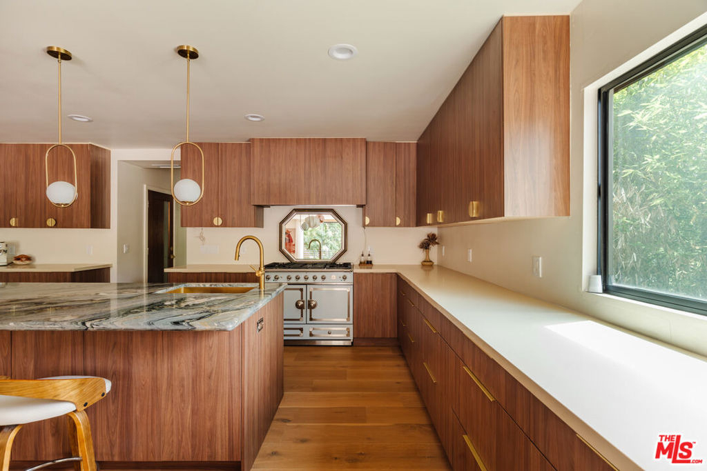 12220 Benmore Terrace - Photo 11
