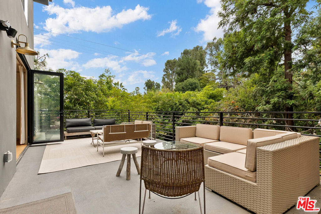 12220 Benmore Terrace - Photo 16