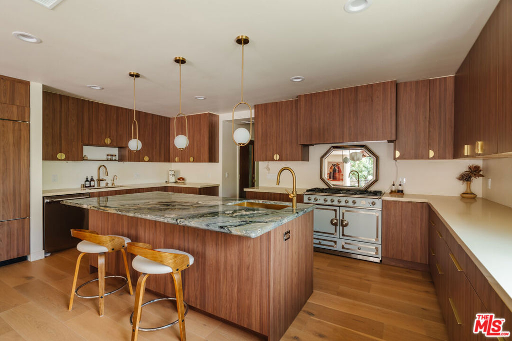 12220 Benmore Terrace - Photo 4