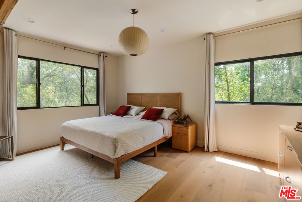 12220 Benmore Terrace - Photo 21
