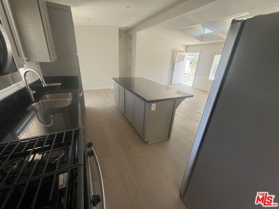 1336 La Crescenta Drive - Photo 8