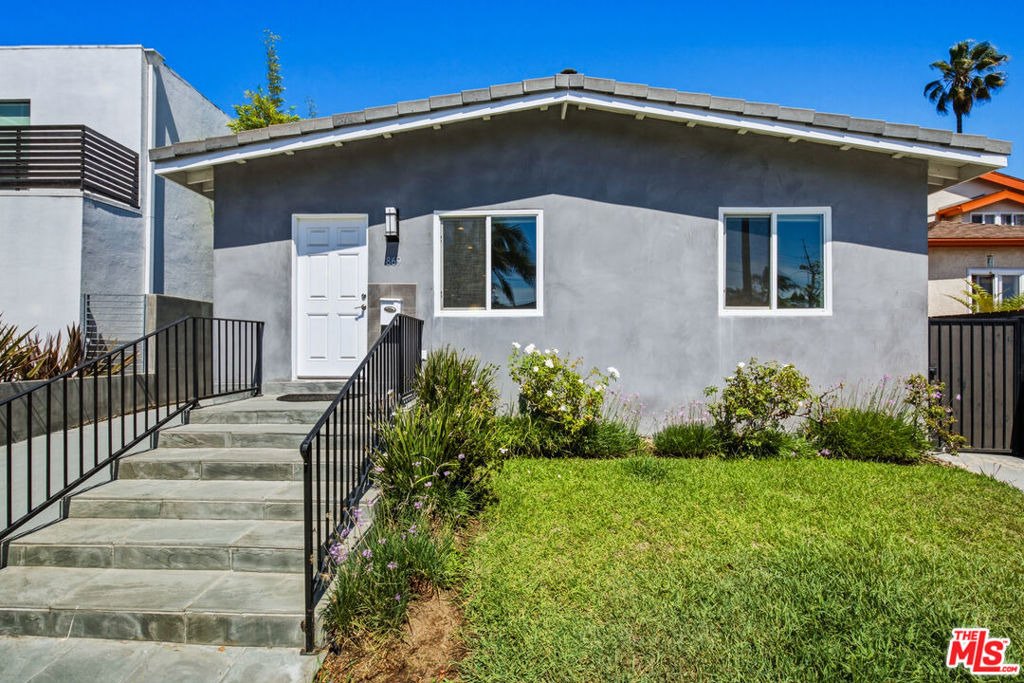 869 Warren Avenue - Photo 21