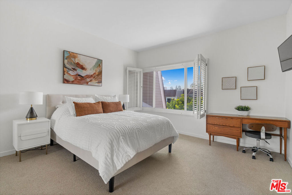 13072 Maxella Avenue - Photo 14