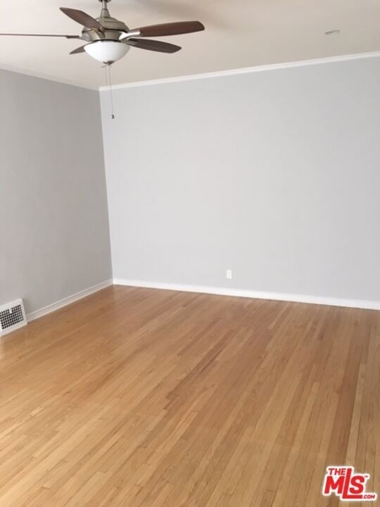 8124 Blackburn Avenue - Photo 8
