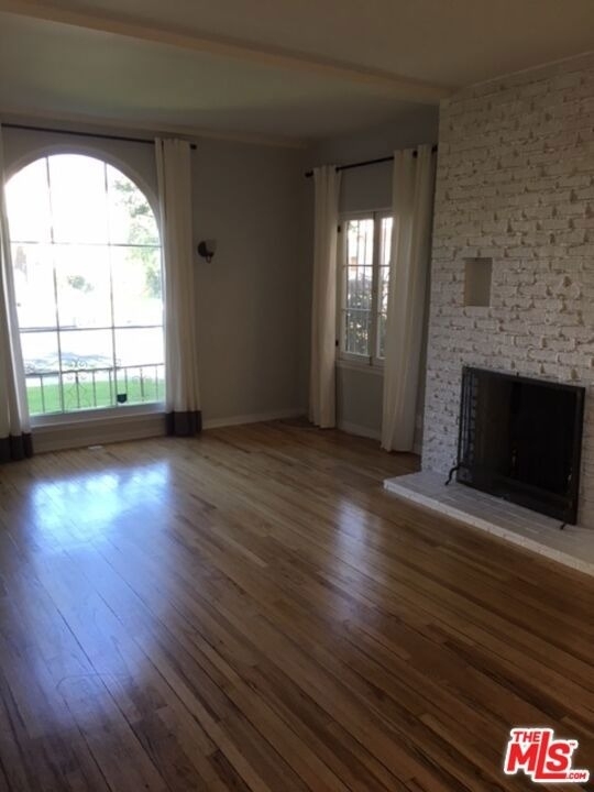 8124 Blackburn Avenue - Photo 1