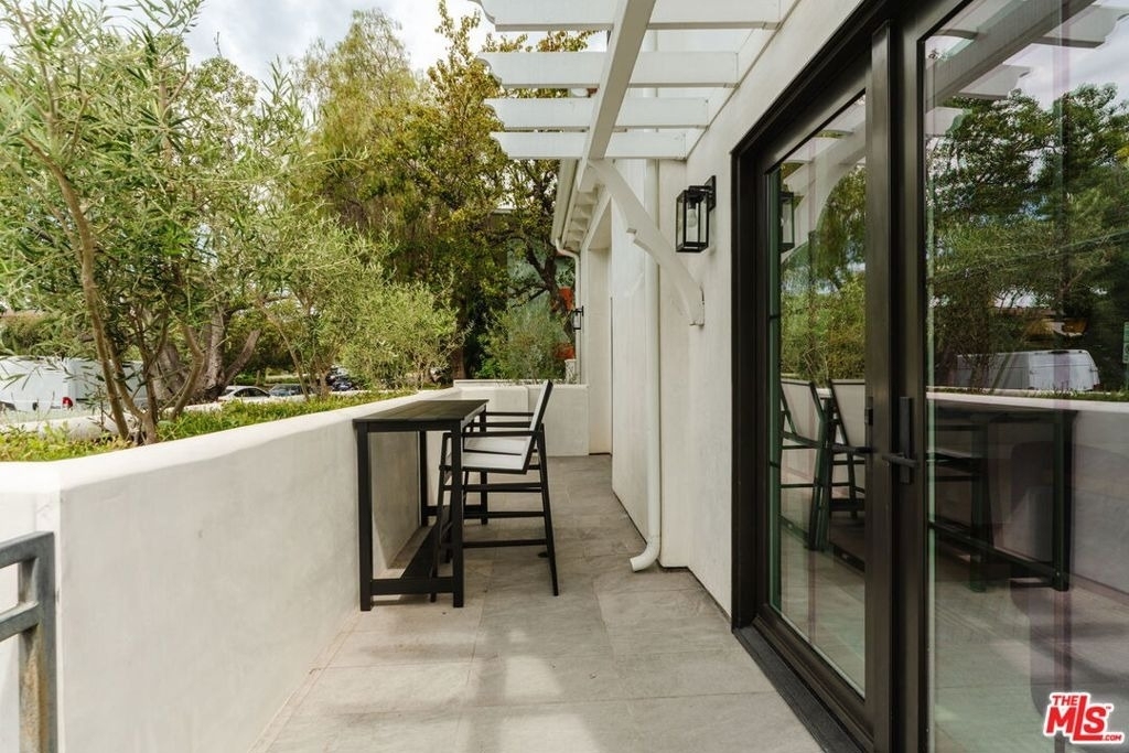 1025 Euclid Street - Photo 13