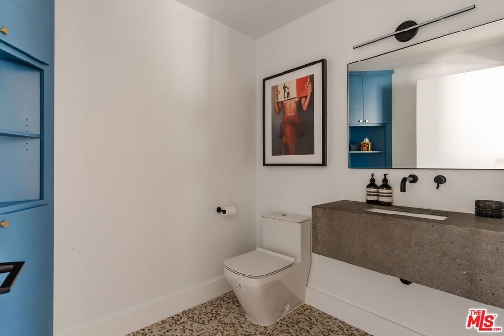 1025 Euclid Street - Photo 18