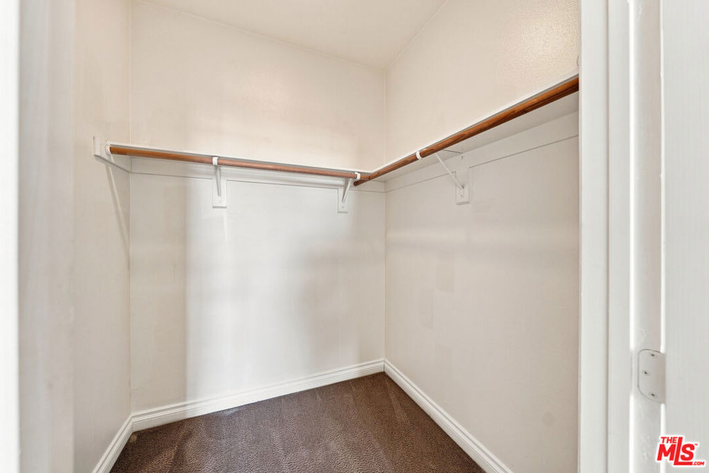 956 S Wilton Place - Photo 20