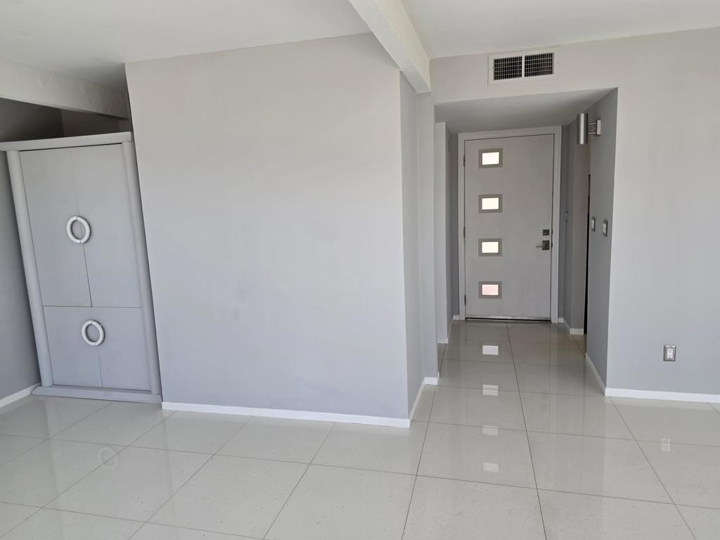723 E Louise Drive - Photo 14