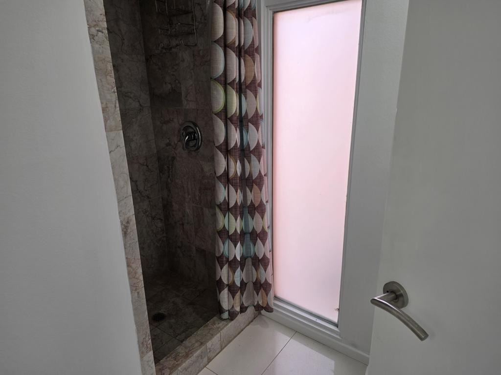 723 E Louise Drive - Photo 16
