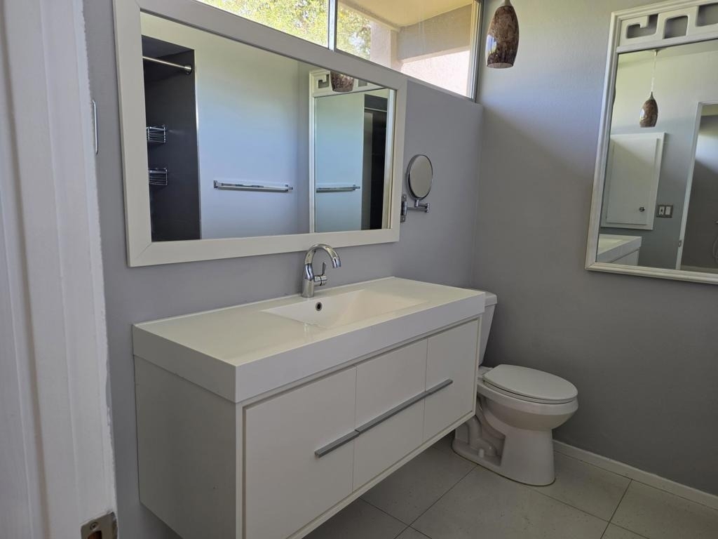 723 E Louise Drive - Photo 28