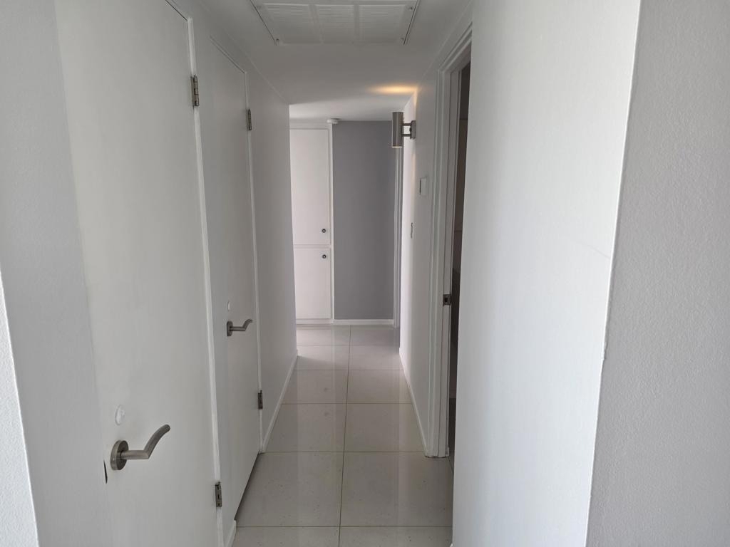 723 E Louise Drive - Photo 15