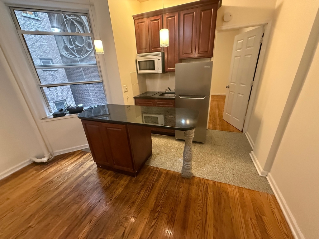140 West 71st Street - Photo 1