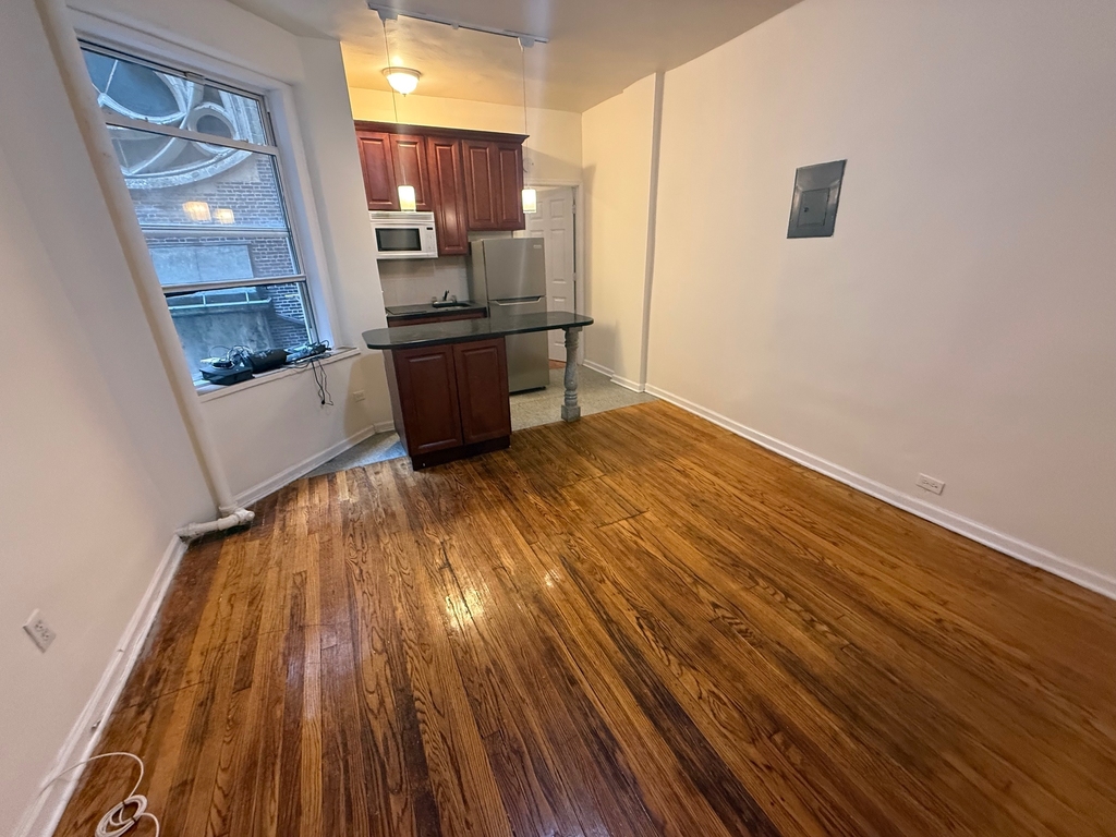 140 West 71st Street - Photo 0