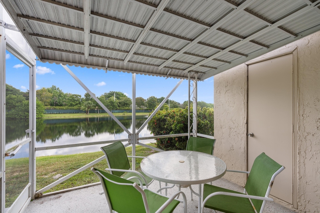 8757 Bella Vista Drive - Photo 12