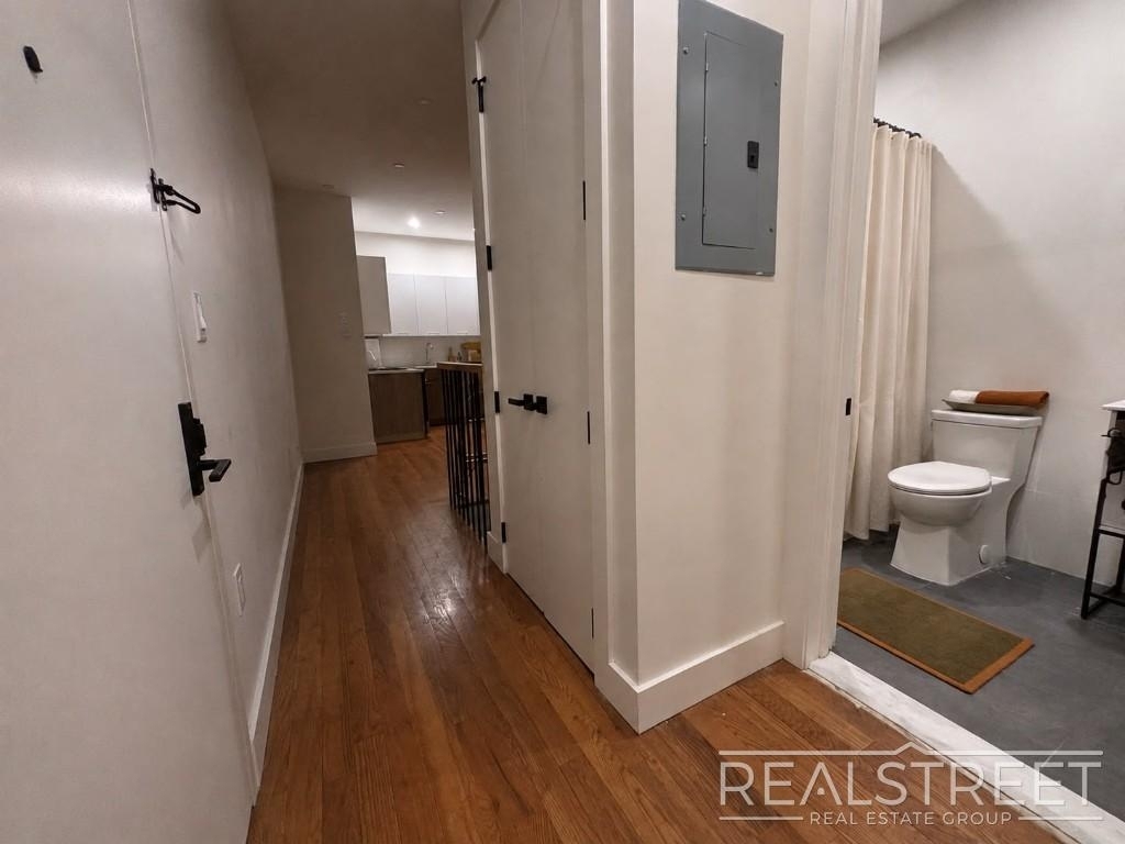695 Dekalb Avenue - Photo 11
