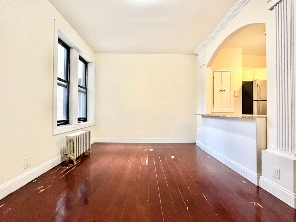 780 East 2nd Street - Photo 9