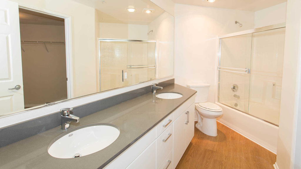 6150 De Soto Avenue - Photo 16