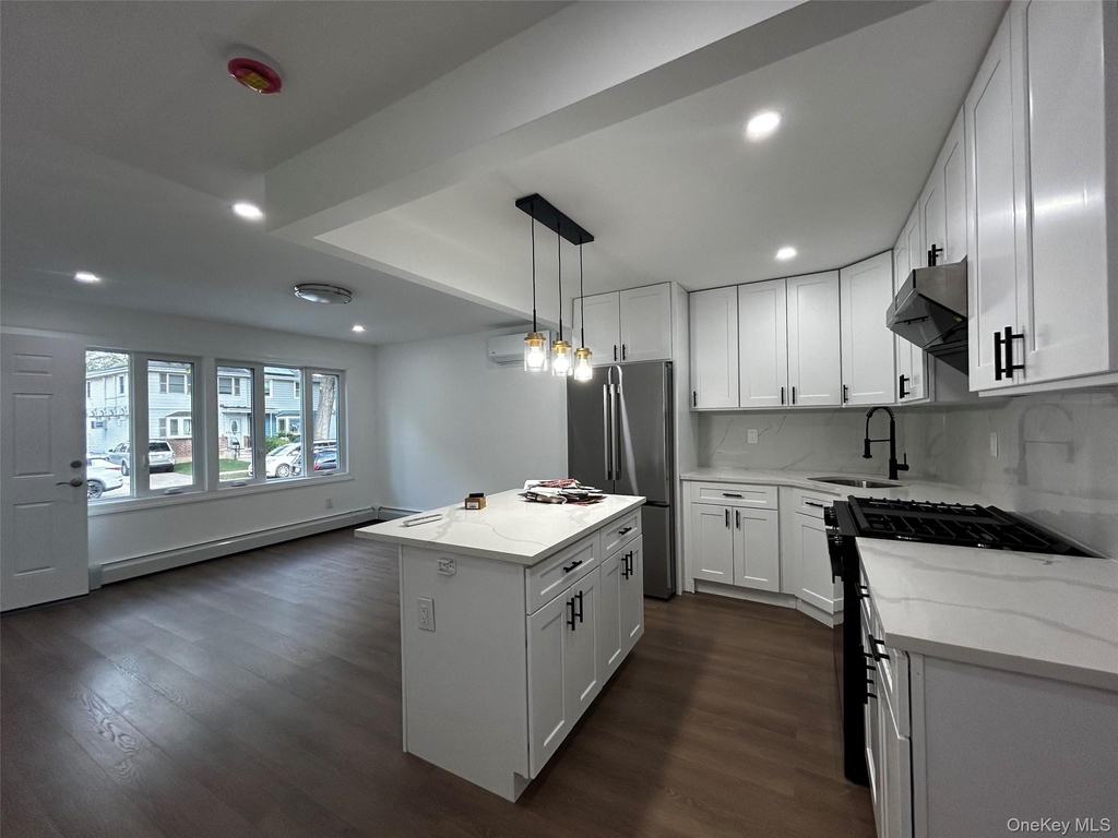 217th Street - Photo 1