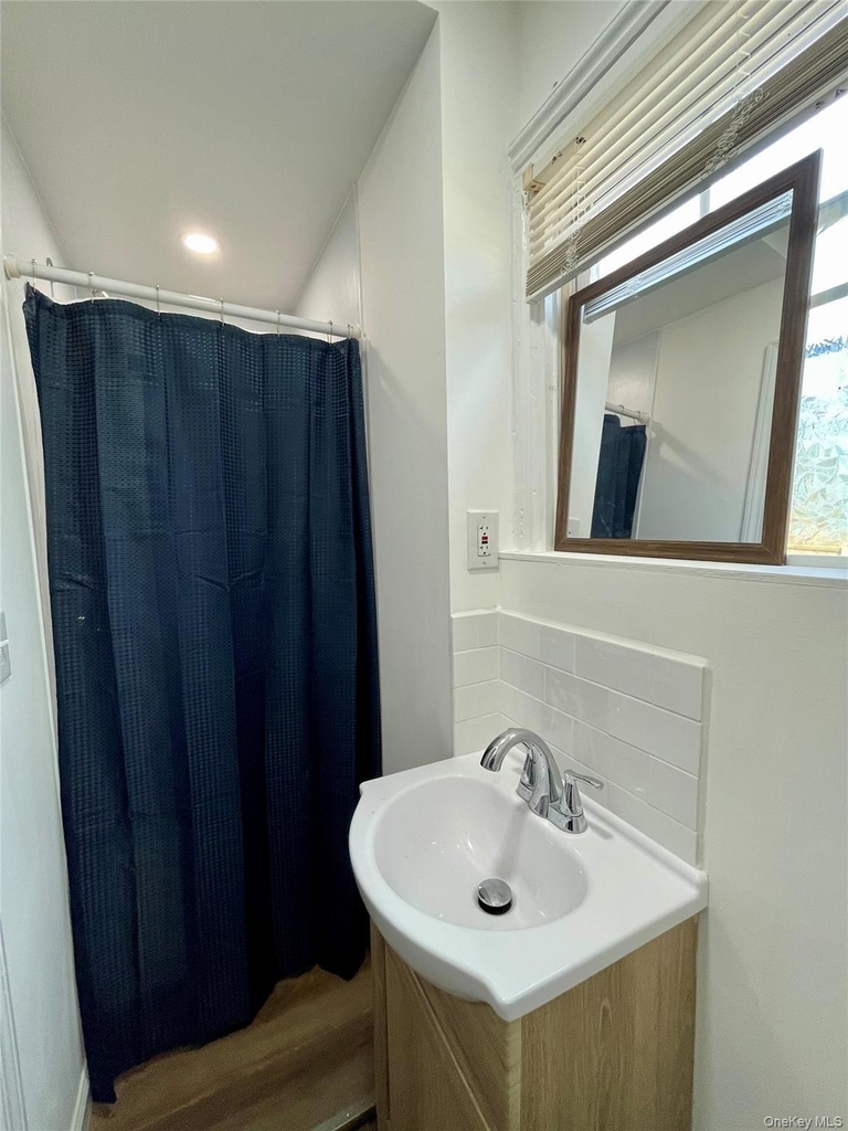 46 E Market Street - Photo 7