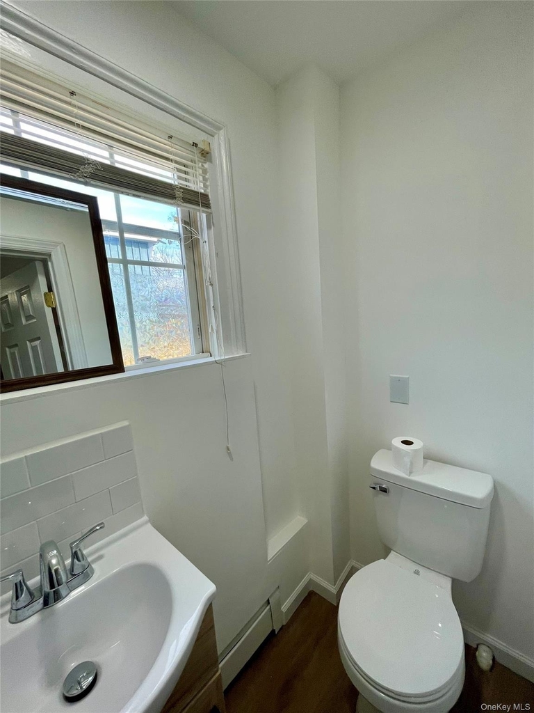 46 E Market Street - Photo 8