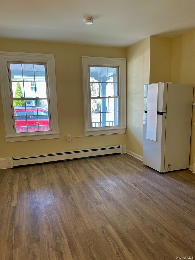 46 E Market Street - Photo 3