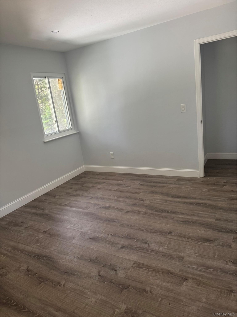 12 Rowe Street - Photo 2