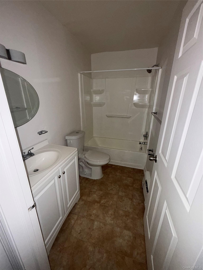 81 Shaker Heights Road - Photo 3