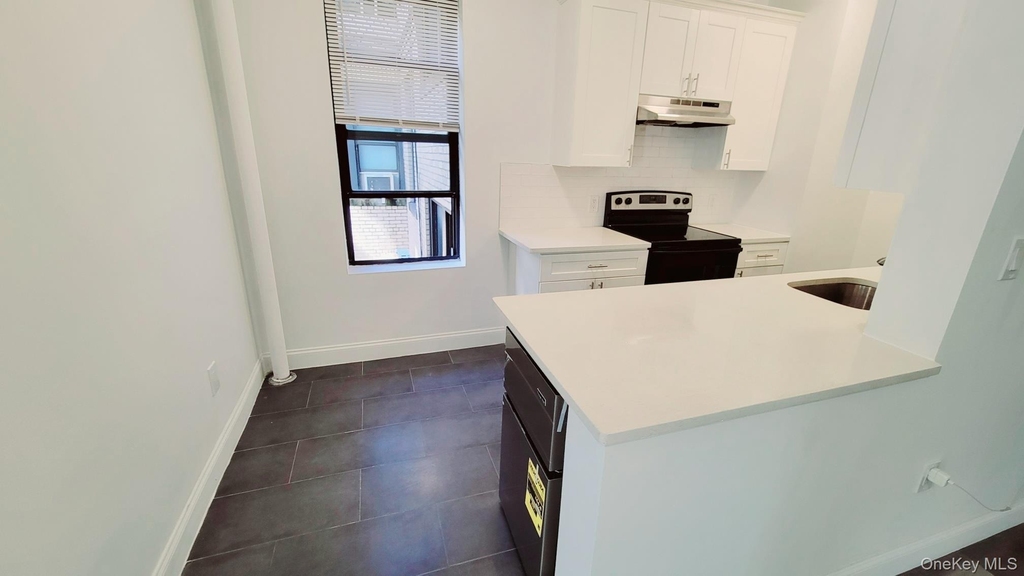 6109 39th Avenue - Photo 8