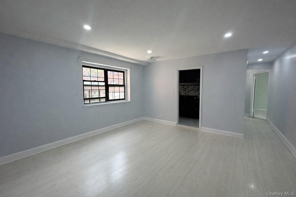 141-20 77 Road - Photo 2