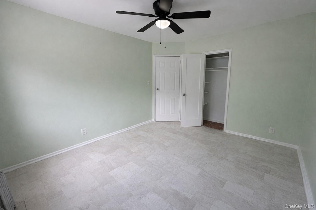 141-20 77 Road - Photo 5
