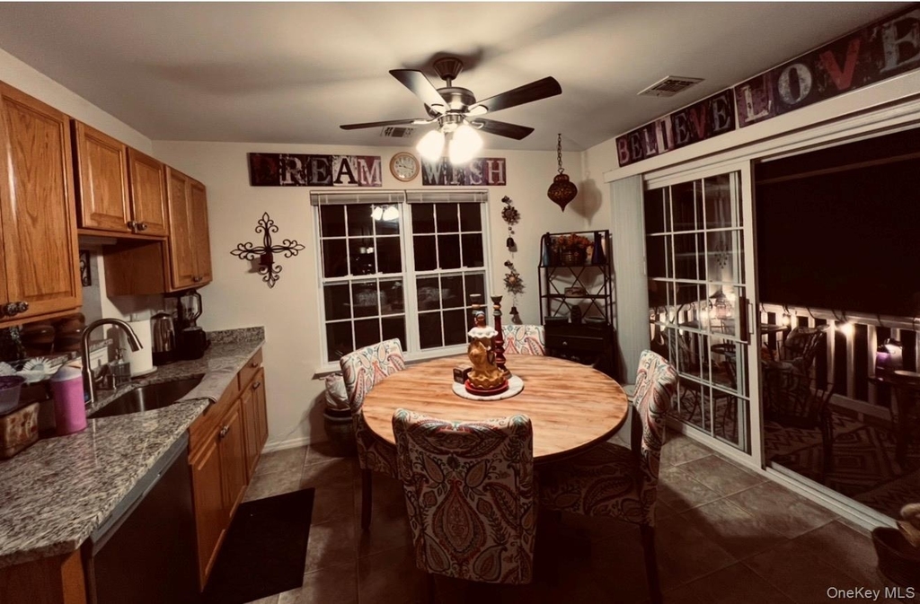 13 Garden Way - Photo 10