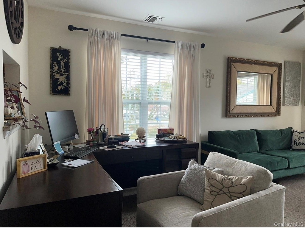 13 Garden Way - Photo 5
